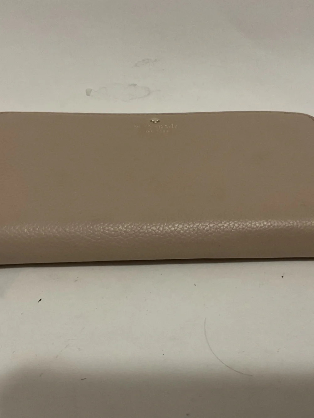 NWOT Kate Spade Laurel Way Neda Large Saffiano Leather Wallet, Beige